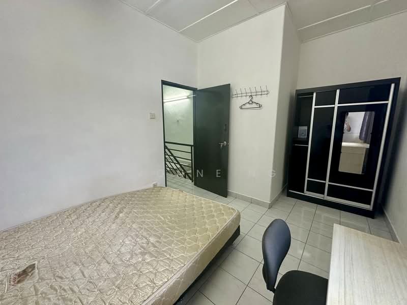 2-storey Terraced House for Rent in Taman Bukit Mewah (Tampoi) - Yvonne Ng - PropertyGuru.com.my