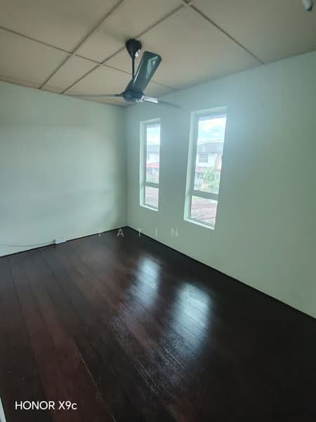 Rumah Teres 2 Tingkat untuk Dijual di Taman Cempaka (Ipoh) - Fatin . - PropertyGuru.com.my