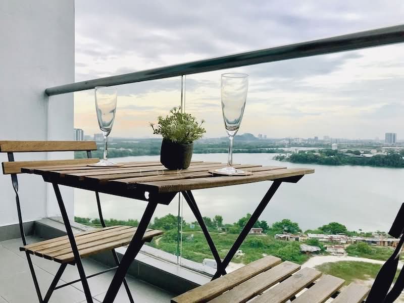 Kondominium untuk Disewa di Skyvilla @ D'Island - Lok Teh - Balcony - PropertyGuru.com.my