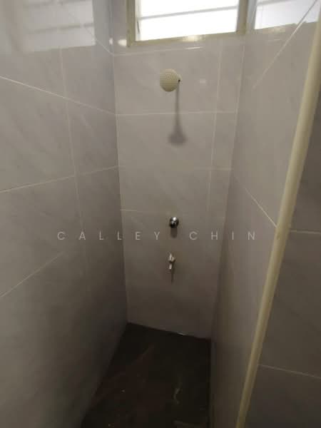 Rumah Flat untuk Disewa di Flat Taman Perling - Calley Chin - PropertyGuru.com.my