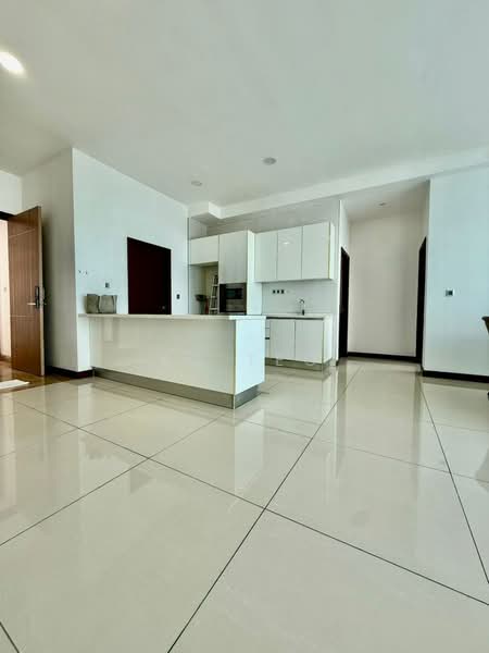 Servis Apartment untuk Disewa di Paragon Residences @ Straits View - Kc Teo - Kitchen - PropertyGuru.com.my