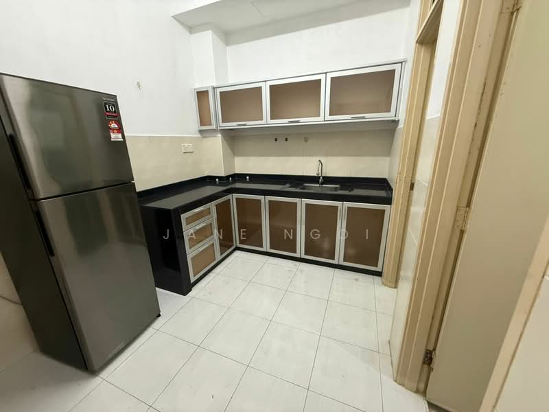 Rumah Teres 2 Tingkat untuk Disewa di Taman Setia Indah (Tebrau) - Jane Ngoi - Kitchen - PropertyGuru.com.my