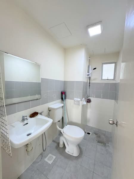 Pangsapuri untuk Disewa di The Residence 1 @ Tiara East - Jacqueline San - Bathroom - PropertyGuru.com.my
