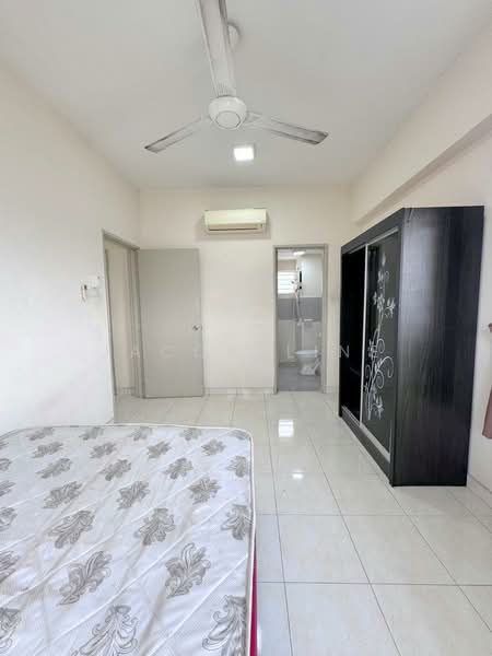 Pangsapuri untuk Disewa di The Residence 1 @ Tiara East - Jacqueline San - Bedroom - PropertyGuru.com.my