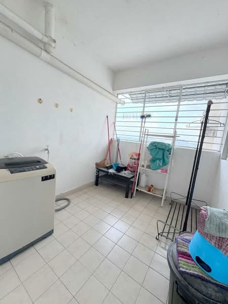 Pangsapuri untuk Disewa di The Residence 1 @ Tiara East - Jacqueline San - Balcony - PropertyGuru.com.my