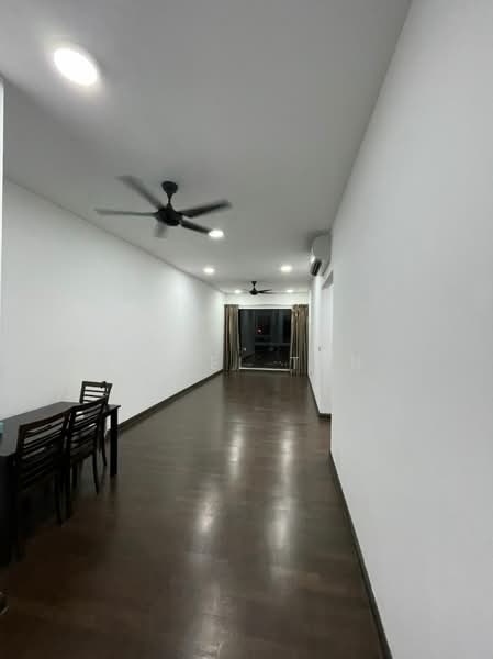 Apartment for Sale at V Residence Suites @ Sunway Velocity - Hazel Tan - Living Room - PropertyGuru.com.my