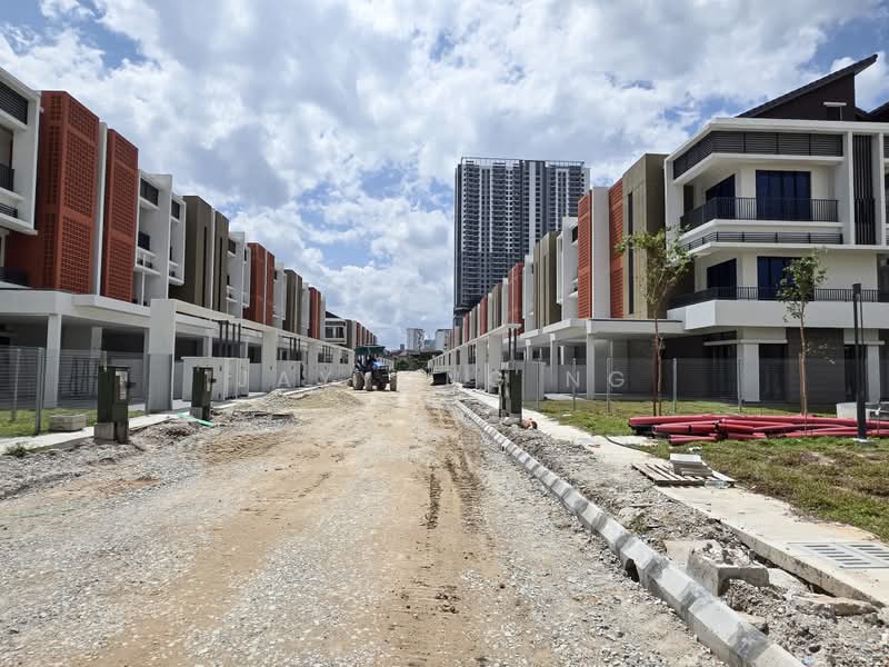 Terraced House for Sale in Happy Garden (Kuchai Lama) - Jayyong Ng - Exterior - PropertyGuru.com.my