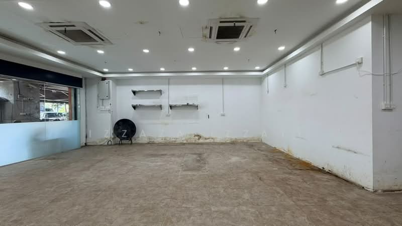 Rumah Niaga untuk Disewa di Bukit Jelutong (Shah Alam) - Izzaza Izzati - Interior - PropertyGuru.com.my