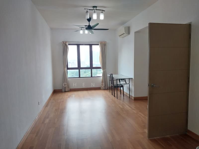Kondominium untuk Dijual di Savanna Condominium - Cheng SY - Living Room - PropertyGuru.com.my