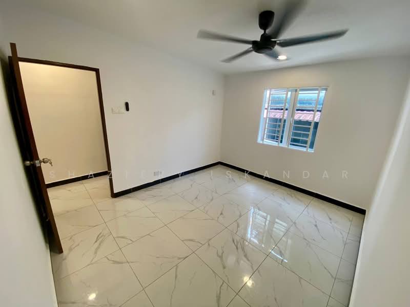 2-storey Terraced House for Sale in Taman Bukit Rawang Jaya (Rawang) - Shaziery Iskandar - PropertyGuru.com.my