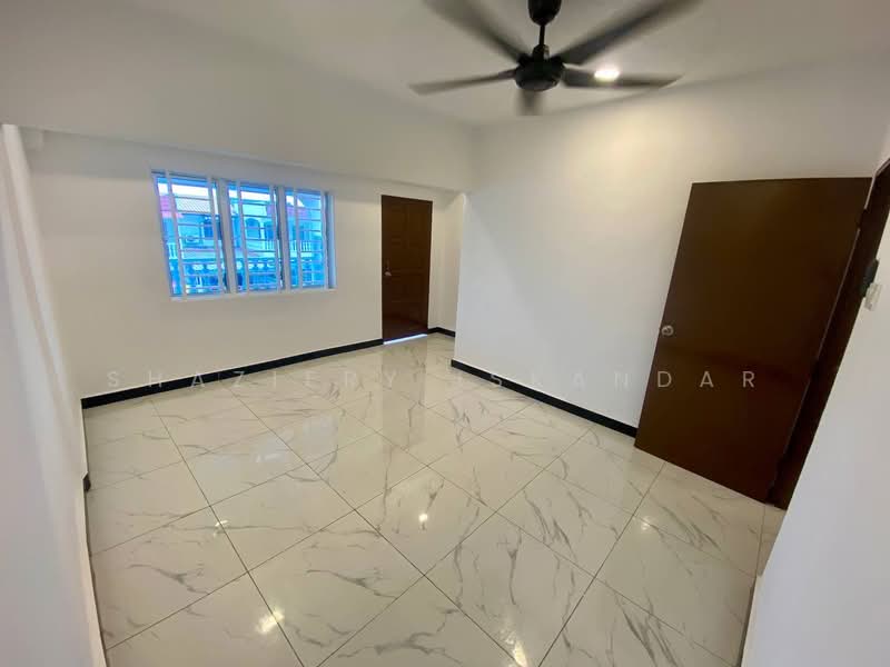 2-storey Terraced House for Sale in Taman Bukit Rawang Jaya (Rawang) - Shaziery Iskandar - PropertyGuru.com.my