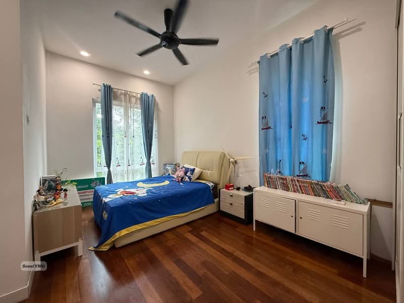 Semi-Detached House for Sale in Bandar Botanic (Klang) - Cassey Lim - Bedroom - PropertyGuru.com.my