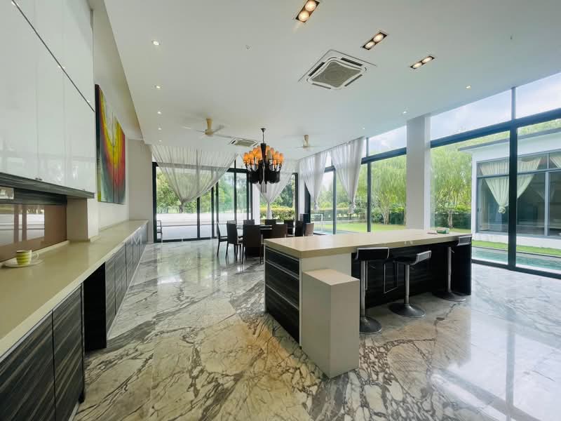 Bungalow for Rent in Taman U Thant (Ampang) - Michelle Tan - Kitchen - PropertyGuru.com.my