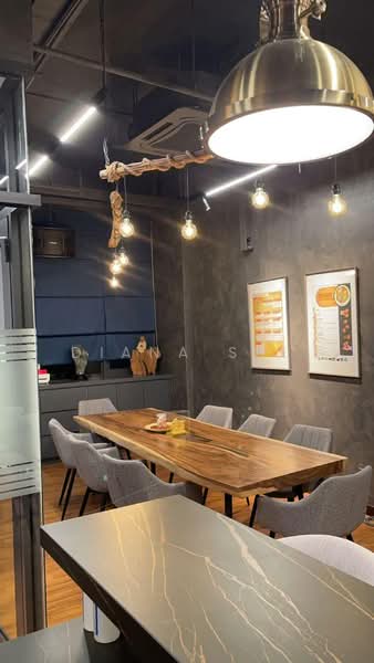 Office for Rent in Kota Kemuning (Shah Alam) - Diana See - Dining Room - PropertyGuru.com.my