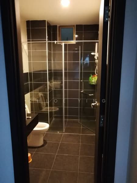 Service Residence for Rent at D'Inspire Residence (Inspira Bestari) - Chloe Ying - Bathroom - PropertyGuru.com.my