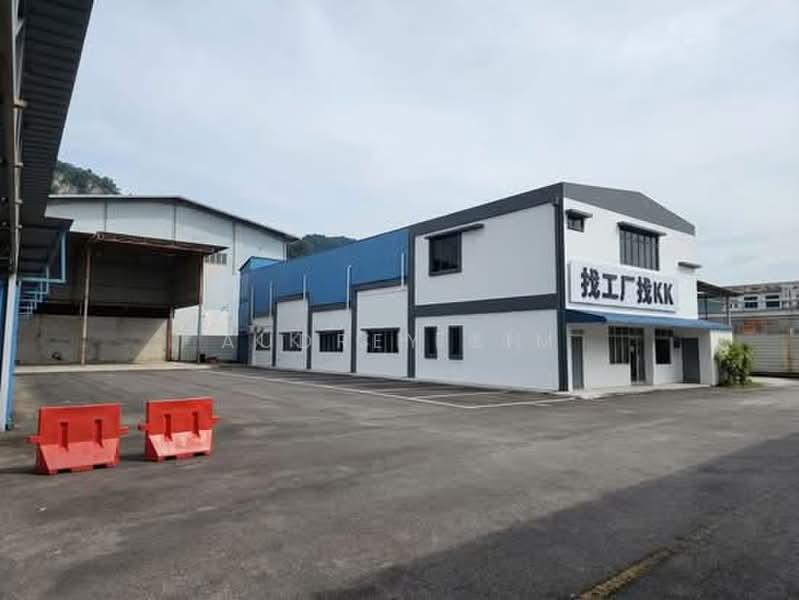 Semi-D Factory for Sale in Taman Sri Batu Caves (Batu Caves) - Audrey Lim - Exterior - PropertyGuru.com.my