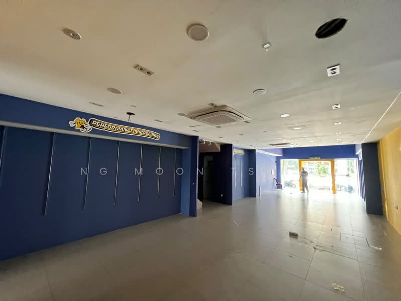 Shop for Rent in Pandan Indah (Ampang) - Ng Moon Tsing - Entrance - PropertyGuru.com.my