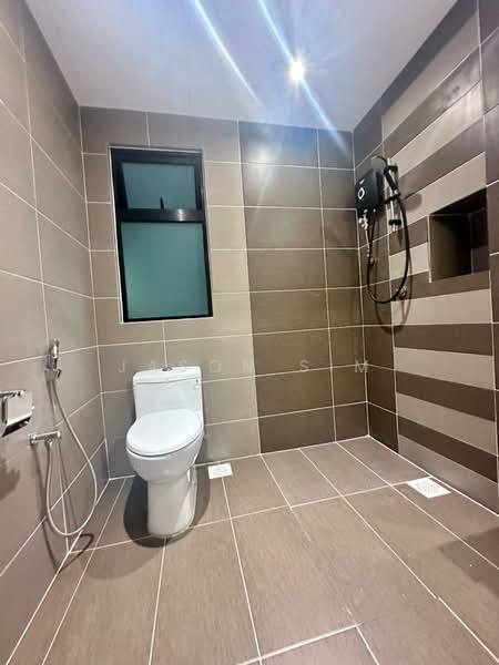 Servis Apartment untuk Disewa di G Residence - Jason Sim - Bathroom - PropertyGuru.com.my