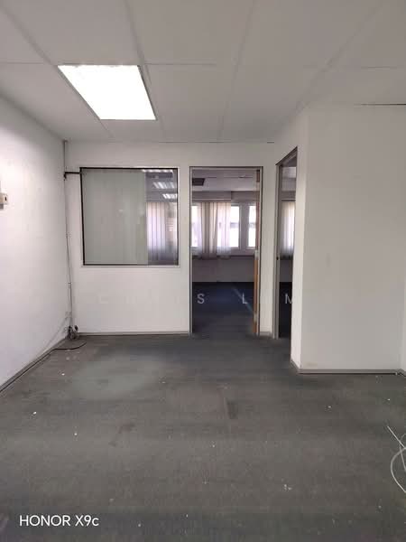 Shop / Office for Rent in Jalan Klang Lama (Old Klang Road) (Kuala Lumpur) - Chris Lim - Interior - PropertyGuru.com.my