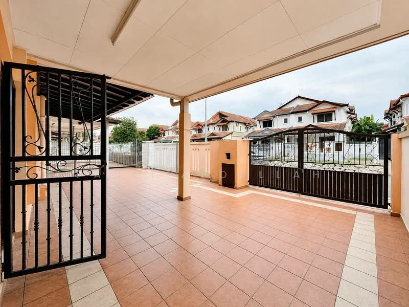 Semi-Detached House for Sale in Setia Impian (Setia Alam) - Fauzi Abdullah - Exterior - PropertyGuru.com.my