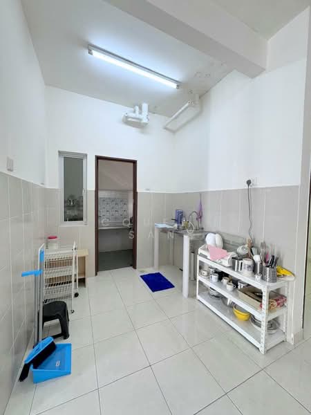 Servis Apartment untuk Disewa di Ascotte Boulevard - Jacqueline San - Kitchen - PropertyGuru.com.my