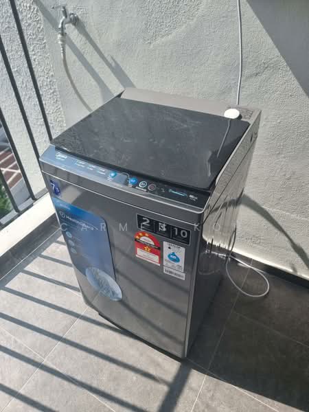 Service Residence for Rent at Atwater : Service Residences - Carmen Koh - Balcony - PropertyGuru.com.my