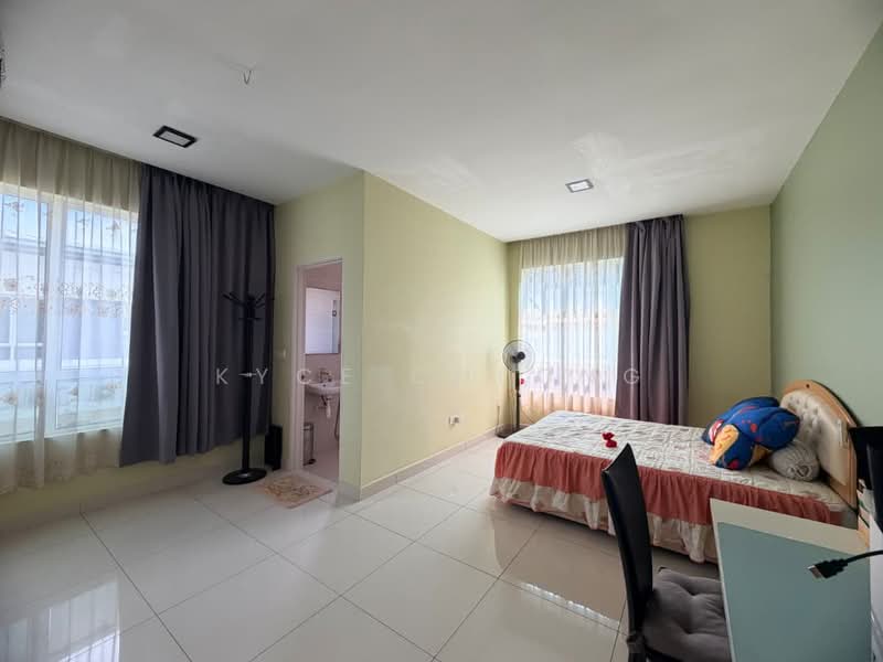 Rumah Berkembar untuk Dijual di Kajang (Selangor) - Kyce Cheong - PropertyGuru.com.my