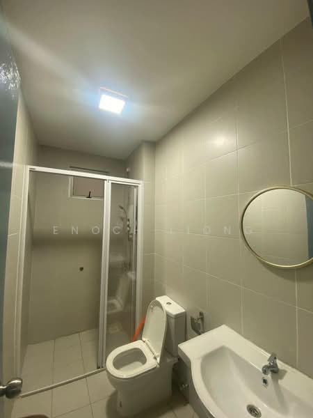 Apartment for Rent at Meridin Bayvue Serviced Apartment - Enoch Liong - Bathroom - PropertyGuru.com.my