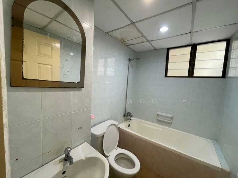 Kondominium untuk Disewa di Grand View - Abby Woo - Bathroom - PropertyGuru.com.my