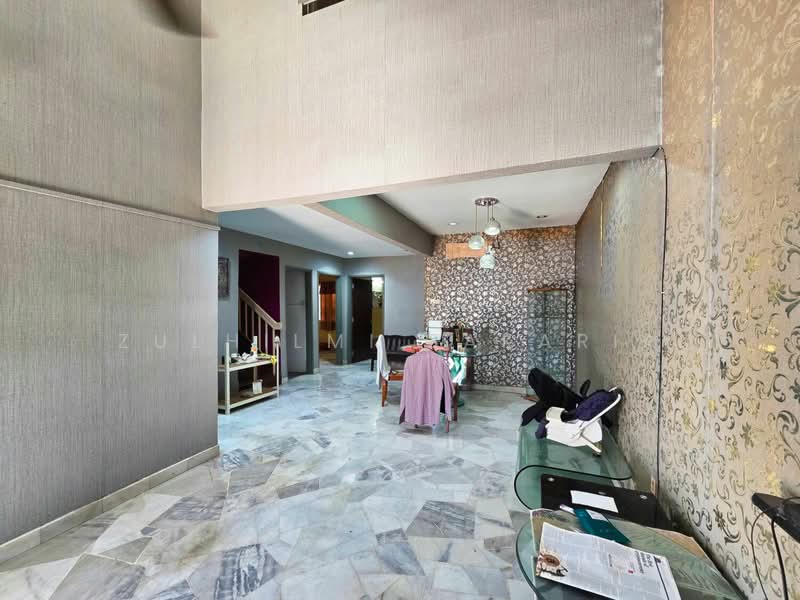 1.5-storey Terraced House for Sale in Usj 2 (Subang Jaya) - Zulhilmi Zakaria - Living Room - PropertyGuru.com.my