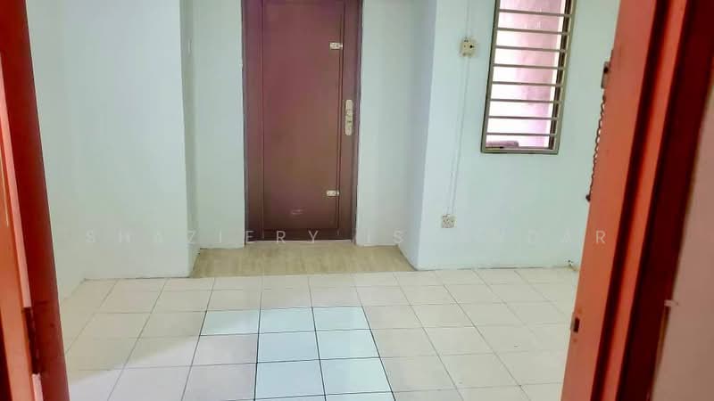 Rumah Teres 2 Tingkat untuk Dijual di Lestari Putra (Seri Kembangan) - Shaziery Iskandar - PropertyGuru.com.my