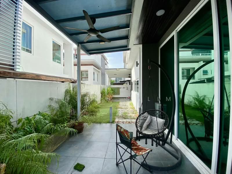 Semi-Detached House for Sale in Cyberjaya (Selangor) - Adibah Salim - Exterior - PropertyGuru.com.my