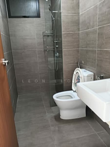 Servis Apartment untuk Disewa di Citizen @ Old Klang Road - Leon Leong - Bathroom - PropertyGuru.com.my