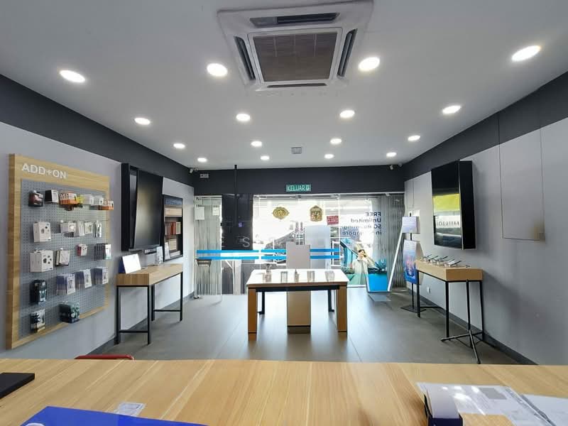 Shop / Office for Rent in Taman Ungku Tun Aminah (Skudai) - Jess Ow - Interior - PropertyGuru.com.my