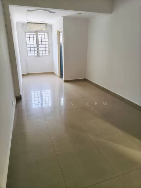 Rumah Teres untuk Dijual di Taman Selayang Utama (Selayang) - Vivian Tew - Interior - PropertyGuru.com.my