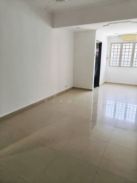 Rumah Teres untuk Dijual di Taman Selayang Utama (Selayang) - Vivian Tew - Living Room - PropertyGuru.com.my