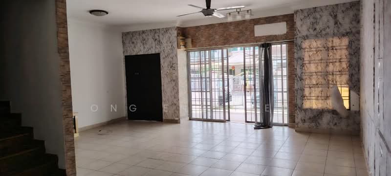 Rumah Teres 2 Tingkat untuk Dijual di Bandar Puteri Puchong (Puchong) - Ong Eng Tien - Living Room - PropertyGuru.com.my