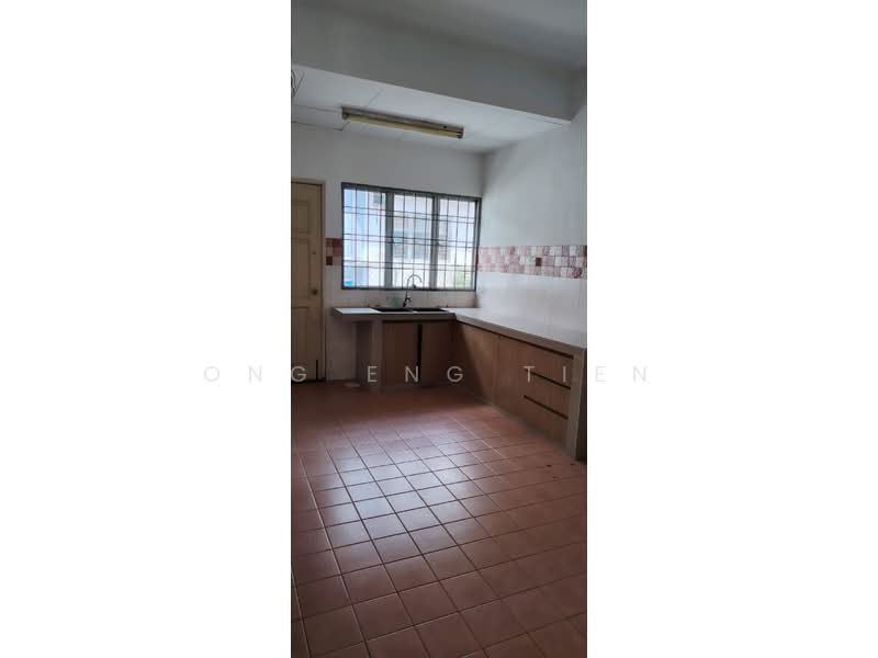 Rumah Teres 2 Tingkat untuk Dijual di Bandar Puteri Puchong (Puchong) - Ong Eng Tien - Kitchen - PropertyGuru.com.my