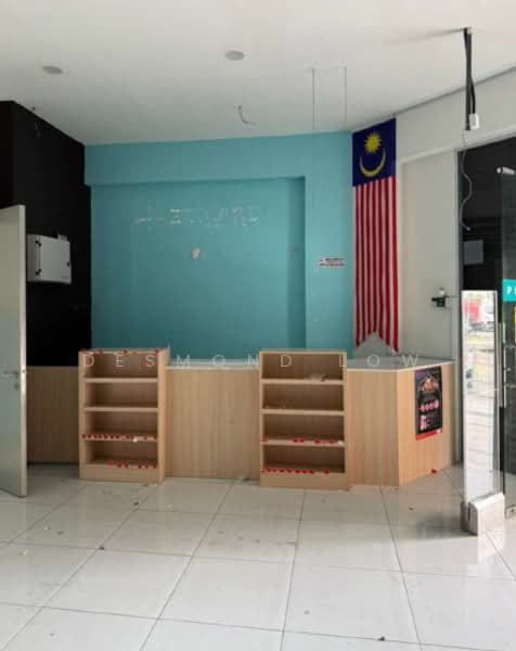 Shop / Office for Rent in Bandar Seri Putra (Bangi) - Desmond Low - Interior - PropertyGuru.com.my