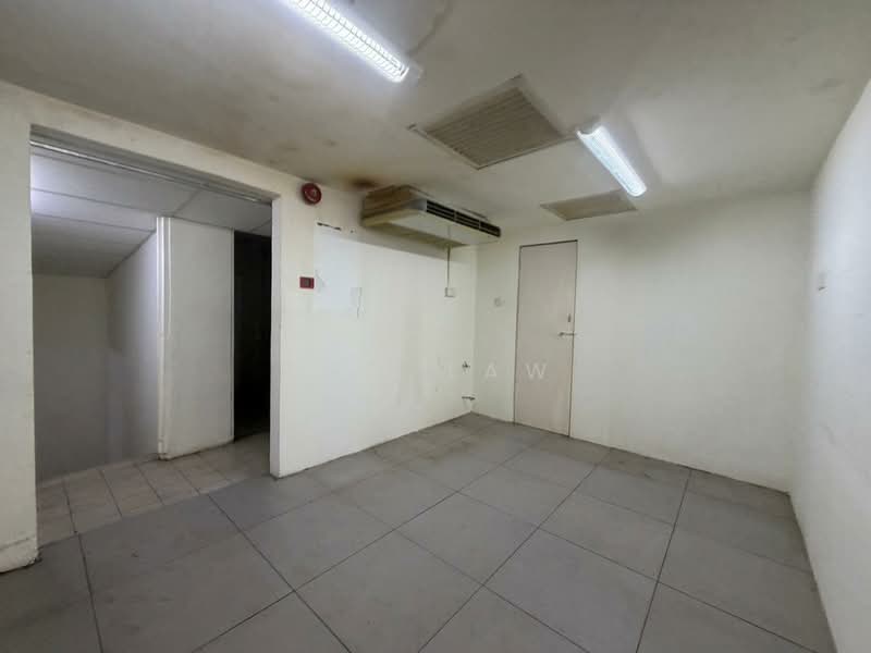 Shop for Rent in KL City Centre (Kuala Lumpur) - Zen Law - Interior - PropertyGuru.com.my