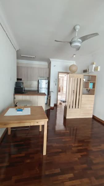 Service Residence for Sale at Subang Avenue - Yee Cheak Chen - Kitchen - PropertyGuru.com.my