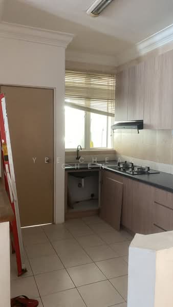 Service Residence for Sale at Subang Avenue - Yee Cheak Chen - Kitchen - PropertyGuru.com.my
