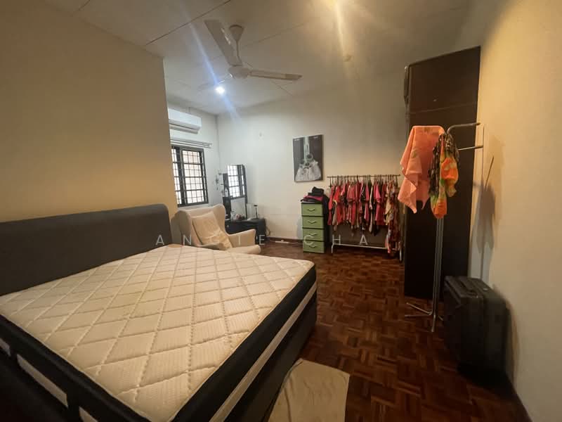 Townhouse for Sale in Sunway Damansara (Kota Damansara) - Angie Chai - Bedroom - PropertyGuru.com.my
