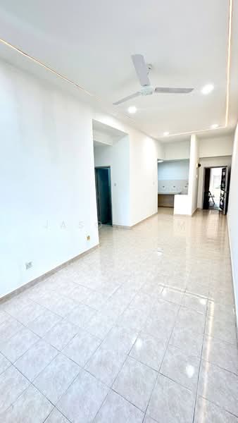 Apartment for Sale at Vista Seri Alam - Jason Sim - Interior - PropertyGuru.com.my