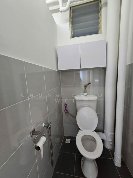 Pangsapuri untuk Dijual di Idaman Selasih - Chong Chooi Wei - Bathroom - PropertyGuru.com.my
