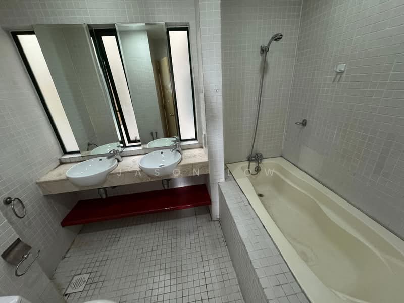 Condominium for Rent at 10 Semantan Suites - Jason Low - Bathroom - PropertyGuru.com.my