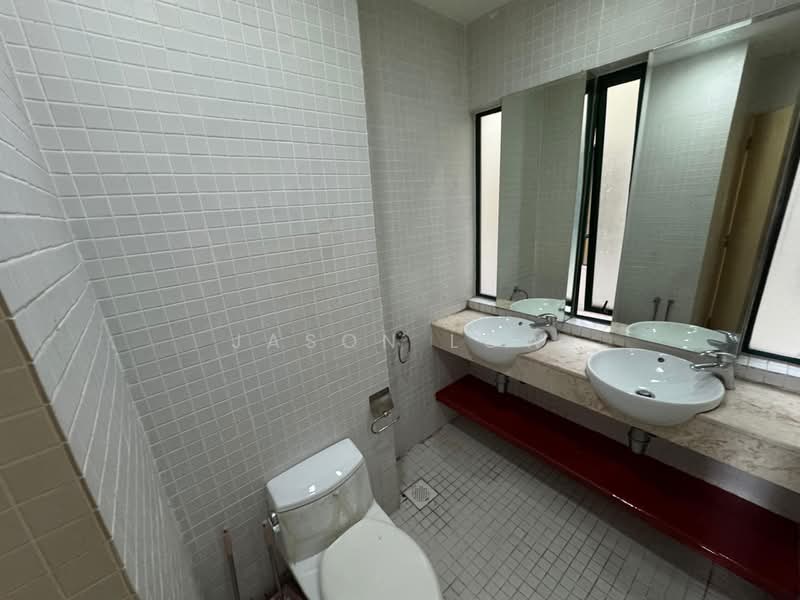 Condominium for Rent at 10 Semantan Suites - Jason Low - Bathroom - PropertyGuru.com.my