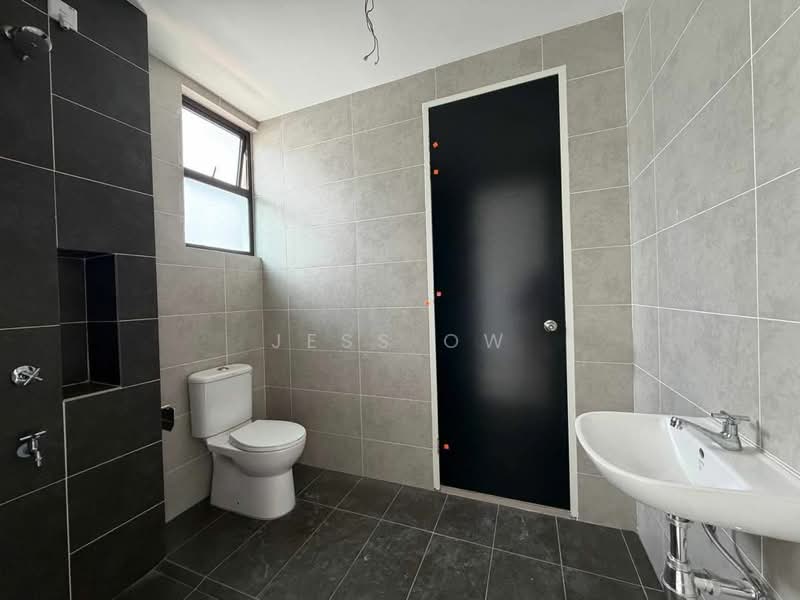 2-storey Terraced House for Sale in Kulai (Johor) - Jess Ow - Bathroom - PropertyGuru.com.my
