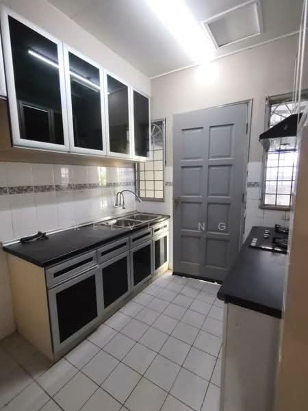 Rumah Teres 2 Tingkat untuk Dijual di Kajang Prima (Kajang) - Kelvin Ng - Kitchen - PropertyGuru.com.my