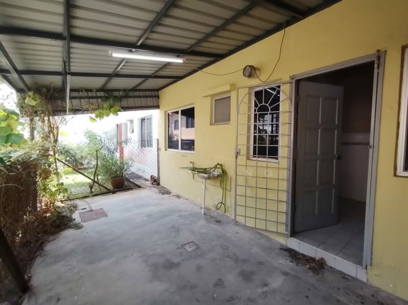 Rumah Teres 2 Tingkat untuk Dijual di Kajang Prima (Kajang) - Kelvin Ng - Exterior - PropertyGuru.com.my